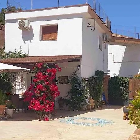 Casa Con Vistas A Sierra Nevada Saleres